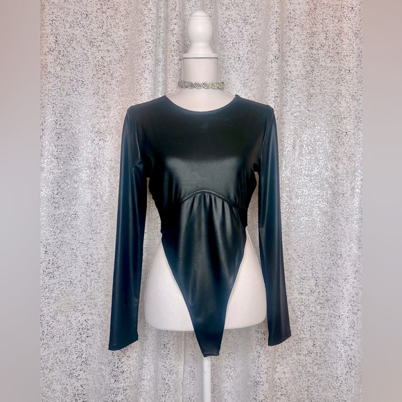 NWT black bodysuit - Picture 1 of 1